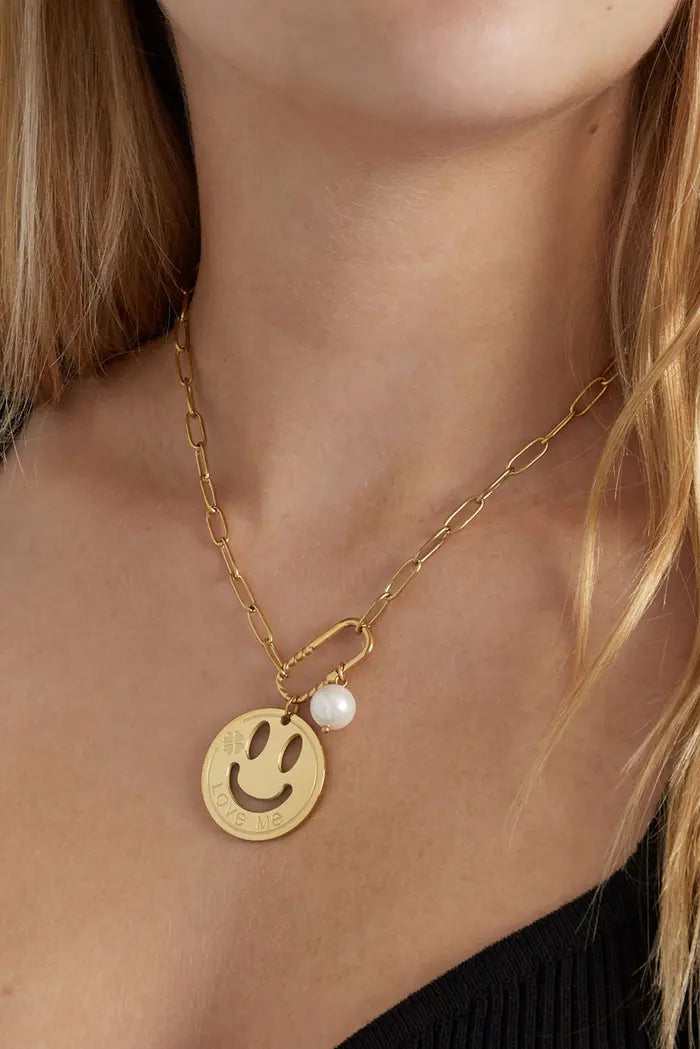 GlowCharm Smile Necklace
