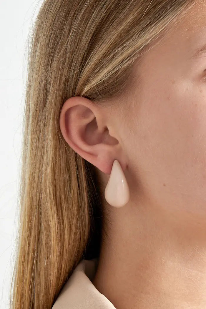 Modern Teardrop Studs