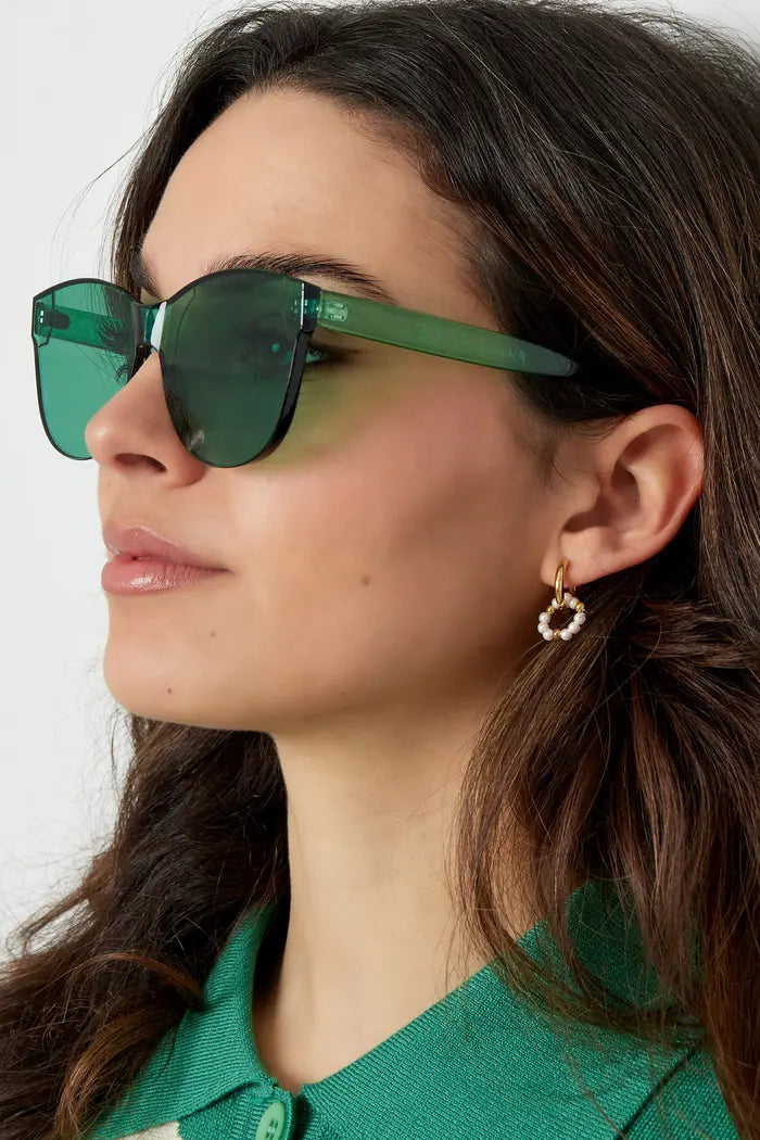 Vivid Tone Shades