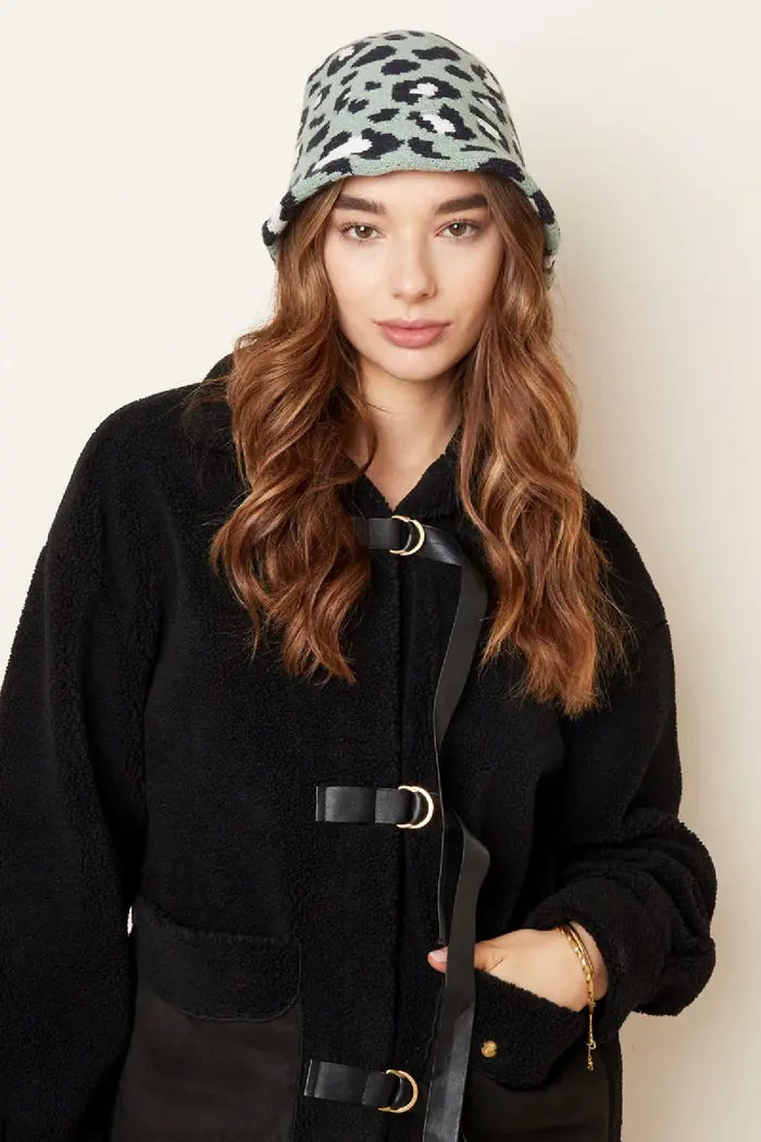 Veerle Bucket Hat