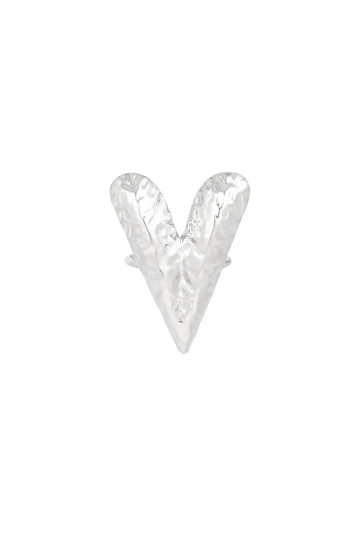 HeartLine Ring