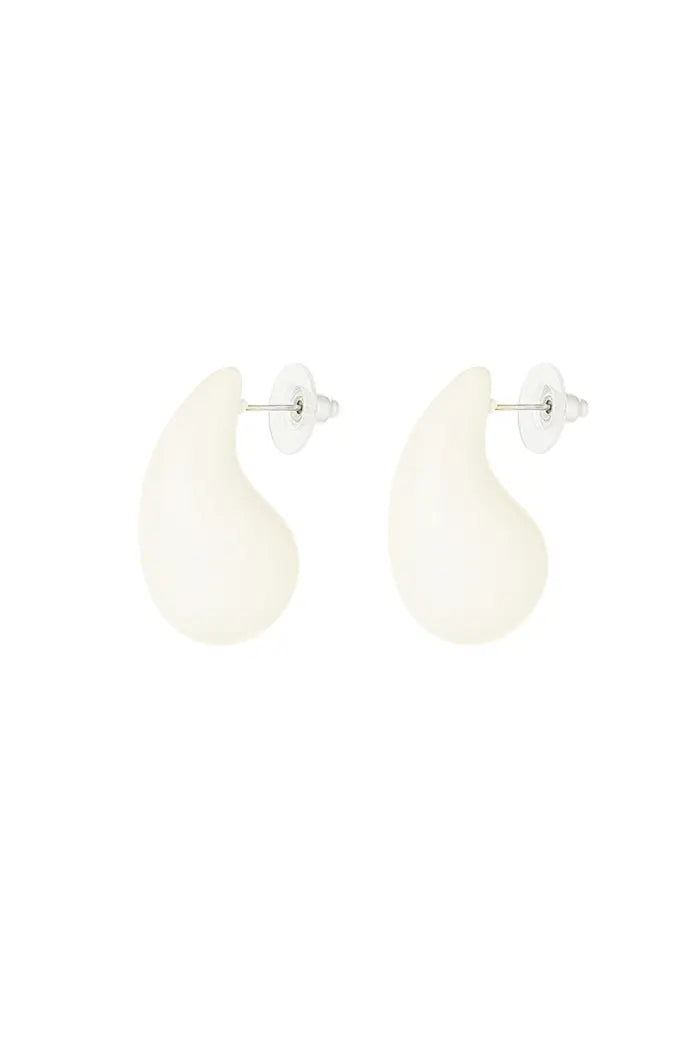 Modern Teardrop Studs