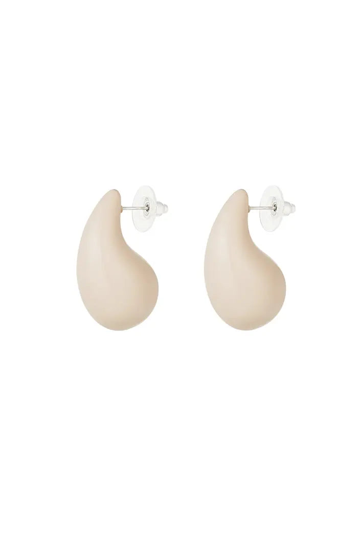 Modern Teardrop Studs
