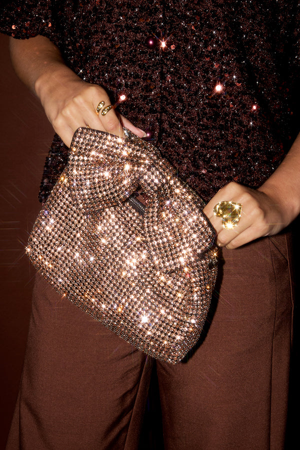 <p><strong>De tas die je look afmaakt</strong></p>