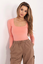  blouse model 232203 Rue Paris 